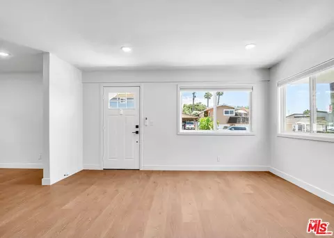 Living - 33751 Silver Lantern St, Dana Point, CA 92629 photo 1 of 2