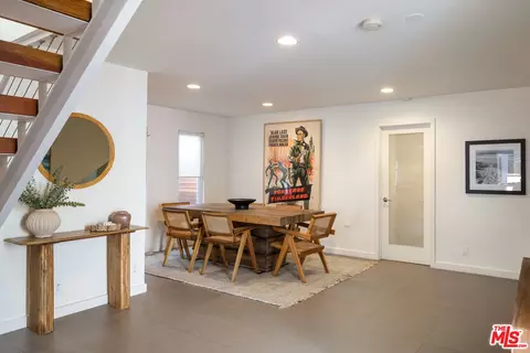 34 Anchorage St, Venice, CA 90292 photo 12