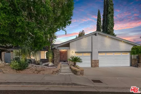 8919 Moorcroft Ave, West Hills, CA 91304