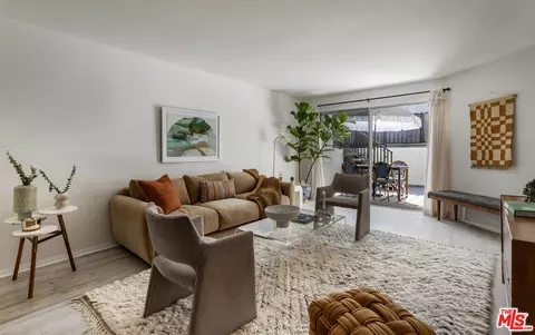 1230 Horn Ave #102, West Hollywood, CA 90069