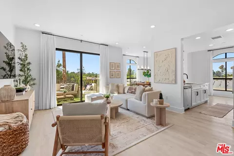 5015 Balboa Blvd #408, Encino, CA 91316