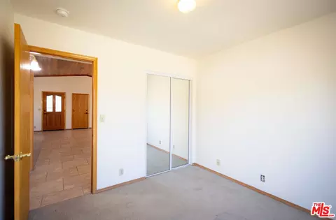 Bedroom - 42560 Falcon Ave, Big Bear Lake, CA 92315 photo 8 of 13