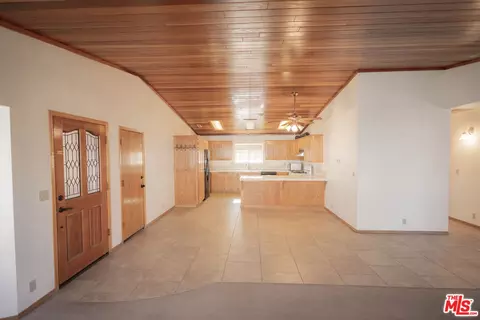 Entry Way - 42560 Falcon Ave, Big Bear Lake, CA 92315 photo 1 of 1