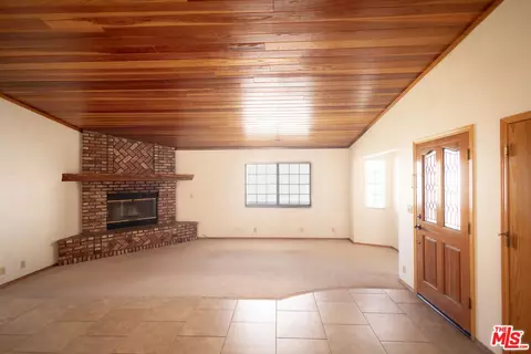 Living - 42560 Falcon Ave, Big Bear Lake, CA 92315 photo 1 of 6