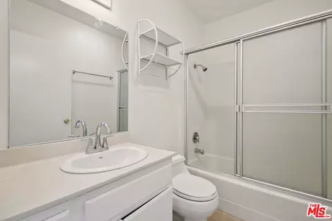 4146 Elm Ave #5, Long Beach, CA 90807 photo 13