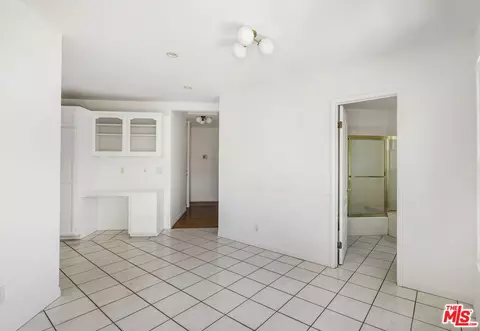 369 S Roosevelt Ave, Pasadena, CA 91107 photo 24