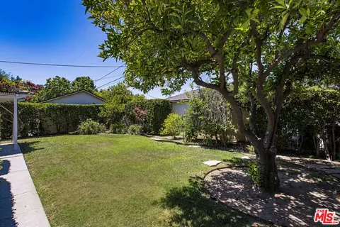 369 S Roosevelt Ave, Pasadena, CA 91107 photo 32
