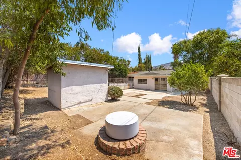 Exterior - 19039 Stroh Ave, Corona, CA 92881 photo 4 of 8