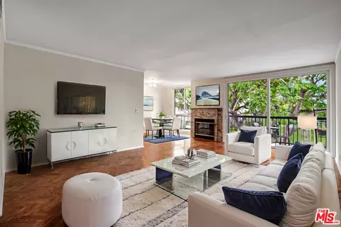 1351 N Crescent Heights Blvd #308, West Hollywood, CA 90046