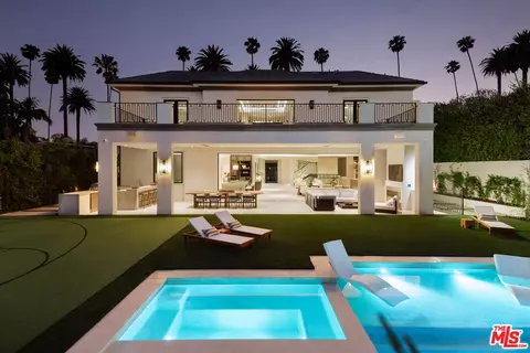 620 N Bedford Dr, Beverly Hills, CA 90210