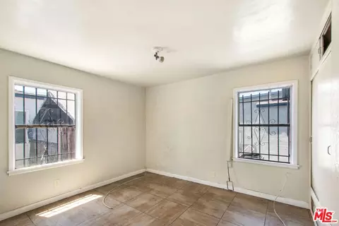 521 S Bullis Rd, Compton, CA 90221 photo 12