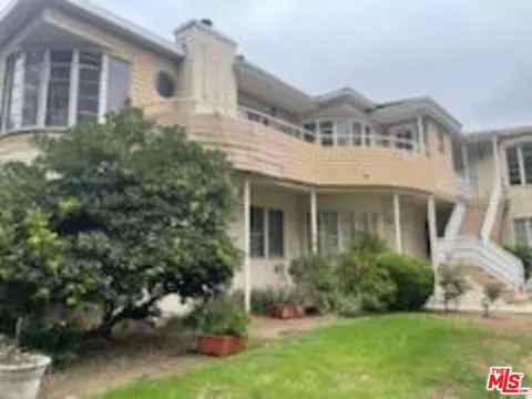 3757 Los Feliz Blvd, Los Angeles, CA 90027
