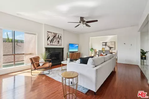 1209 Amherst Ave #201, Los Angeles, CA 90025