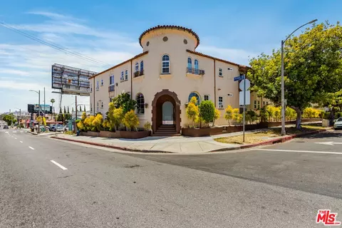 5320 W Olympic Blvd, Los Angeles, CA 90036