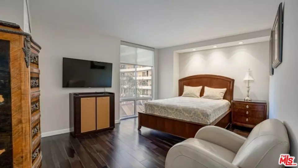 Bedroom - 4265 Marina City Dr #301, Marina Del Rey, CA 90292 photo 1 of 4