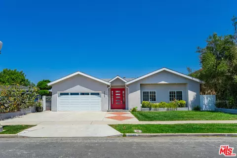 5845 W 74th St, Los Angeles, CA 90045