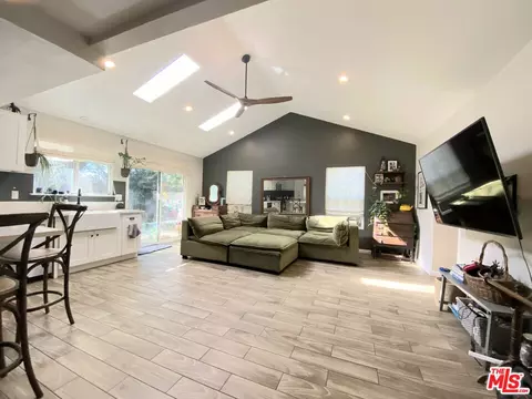 1519 Sunset Ave, Pasadena, CA 91103 photo 5