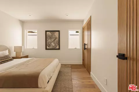 5263 Buffalo Ave, Sherman Oaks, CA 91401 photo 19