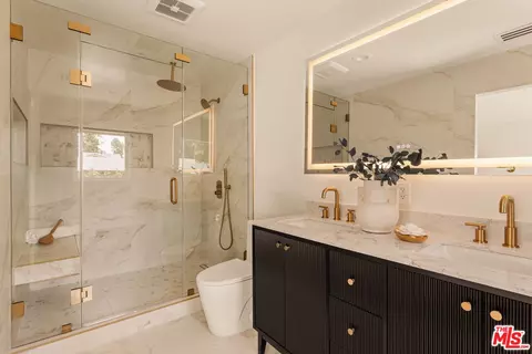 5263 Buffalo Ave, Sherman Oaks, CA 91401 photo 15