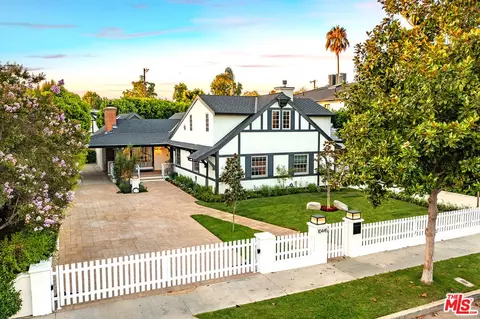 10445 Valley Spring Ln, Toluca Lake, CA 91602
