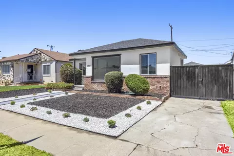Exterior - 1809 W Arbutus St, Compton, CA 90220 photo 2 of 6