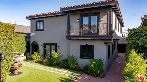 5558 Edgewood Pl, Los Angeles, CA 90019