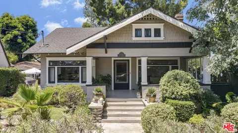 991 Palm Ter, Pasadena, CA 91104