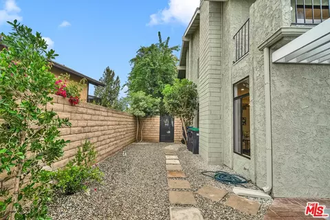 1059 Hillview Cir, Simi Valley, CA 93065 photo 27