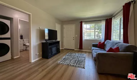 461 E 234th Walk #1/8, Carson, CA 90745