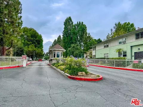 3612 Kalsman Dr #3, Los Angeles, CA 90016