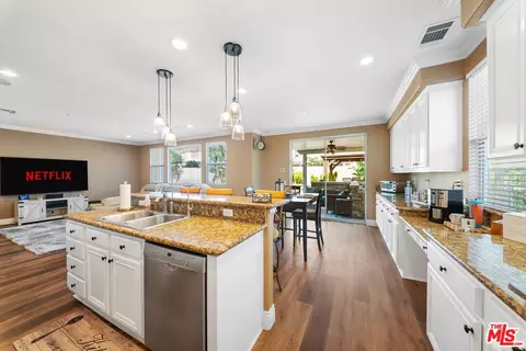 11501 Trailrun Ct, Riverside, CA 92505 photo 13