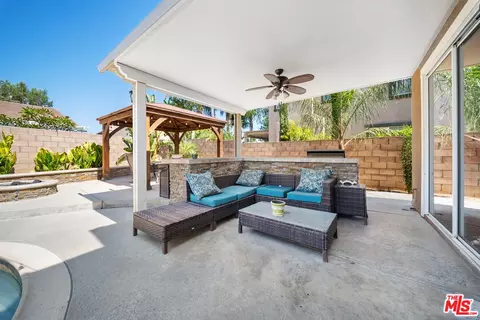 11501 Trailrun Ct, Riverside, CA 92505 photo 17