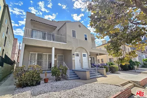 854 S Gramercy Pl, Los Angeles, CA 90005