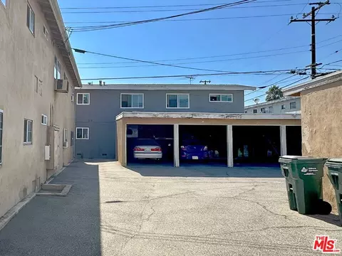 Exterior - 305 E Navilla Pl, Covina, CA 91723 photo 2 of 2
