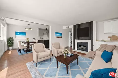 15015 Sherman Way #316, Van Nuys, CA 91405