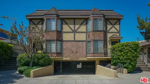 215 N Cordova St, Burbank, CA 91505