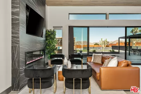 Living - 7217 Juniper Rd, Joshua Tree, CA 92252 photo 4 of 5