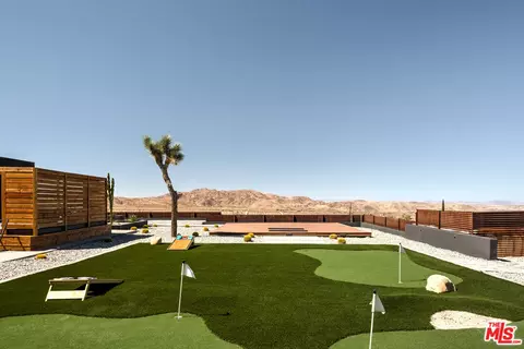 Exterior - 7217 Juniper Rd, Joshua Tree, CA 92252 photo 10 of 17