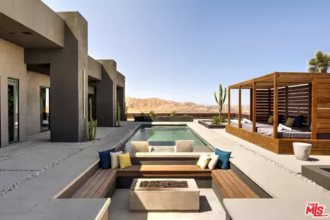 Exterior - 7217 Juniper Rd, Joshua Tree, CA 92252 photo 6 of 17