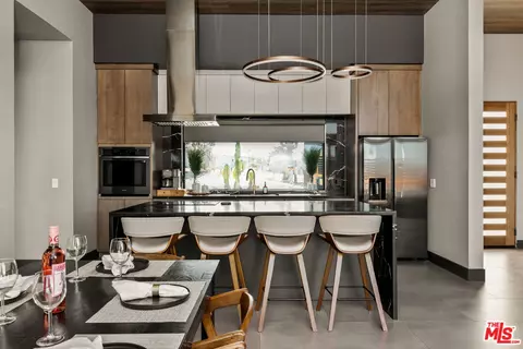 Kitchen - 7217 Juniper Rd, Joshua Tree, CA 92252 photo 1 of 2
