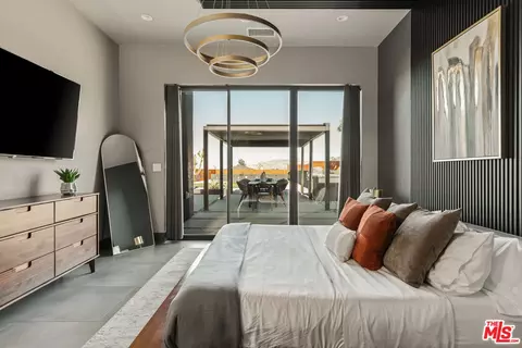 Bedroom - 7217 Juniper Rd, Joshua Tree, CA 92252 photo 11 of 11