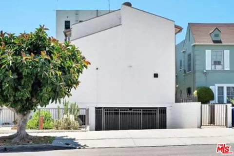4746 Oakwood Ave #1, Los Angeles, CA 90004