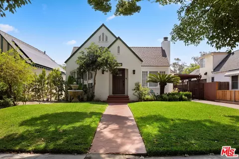 4654 Denny Ave, Toluca Lake, CA 91602