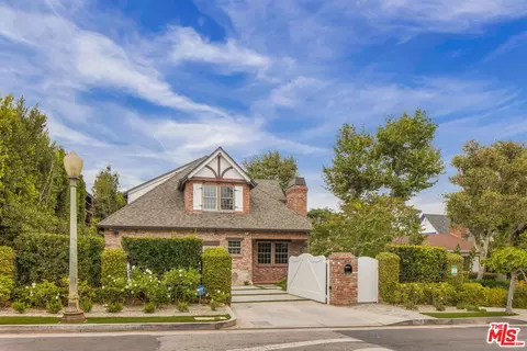 314 S Anita Ave, Los Angeles, CA 90049