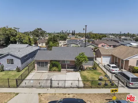 1127 W Arbutus St, Compton, CA 90220 photo 3