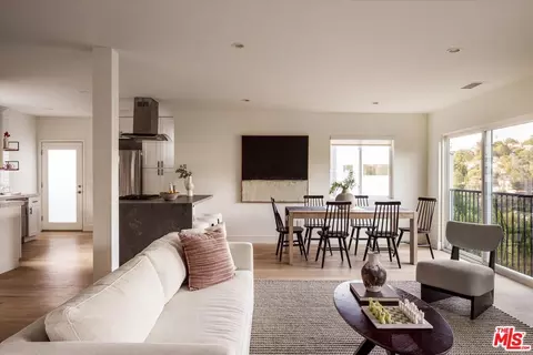 2162 Lyric Ave, Los Angeles, CA 90027