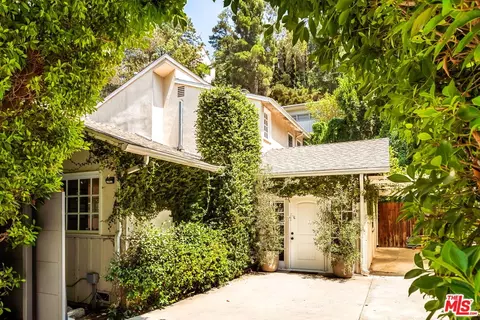 2204 Stanley Hills Dr, Los Angeles, CA 90046