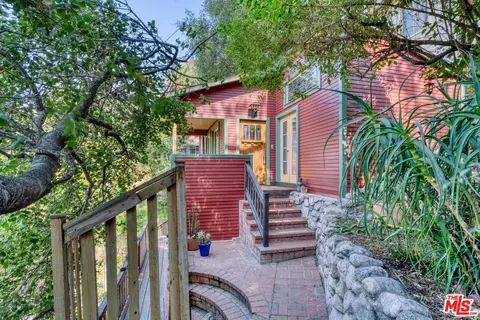 2232 Lake Shore Ave, Los Angeles, CA 90039