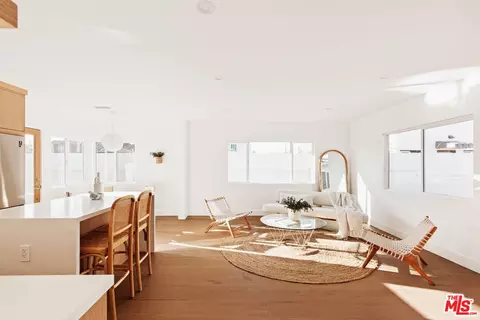3257 Cattaraugus Ave, Los Angeles, CA 90034