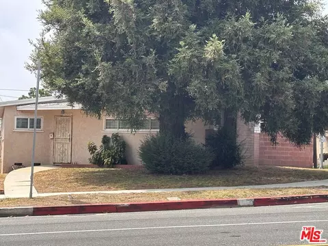 10401 S Van Ness Ave, Inglewood, CA 90303